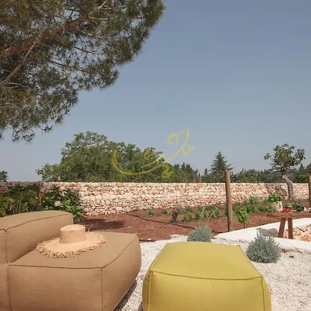 Td I Coni Di Pinure Trulli With Scenic Valley ... Вилла *