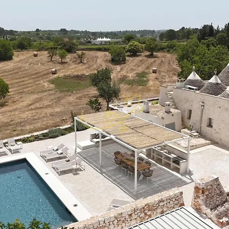 Villa TD I Coni di Pinurè Trulli with Scenic Valley ... Martina Franca