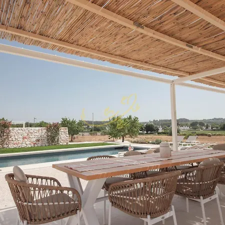 Villa TD I Coni di Pinurè Trulli with Scenic Valley ... *